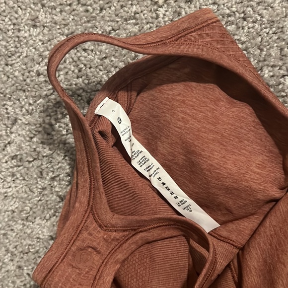 Lululemon tank top - Picture 3 of 3